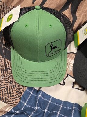 John Deere Men's Logo Trucker Hats in Green Cap